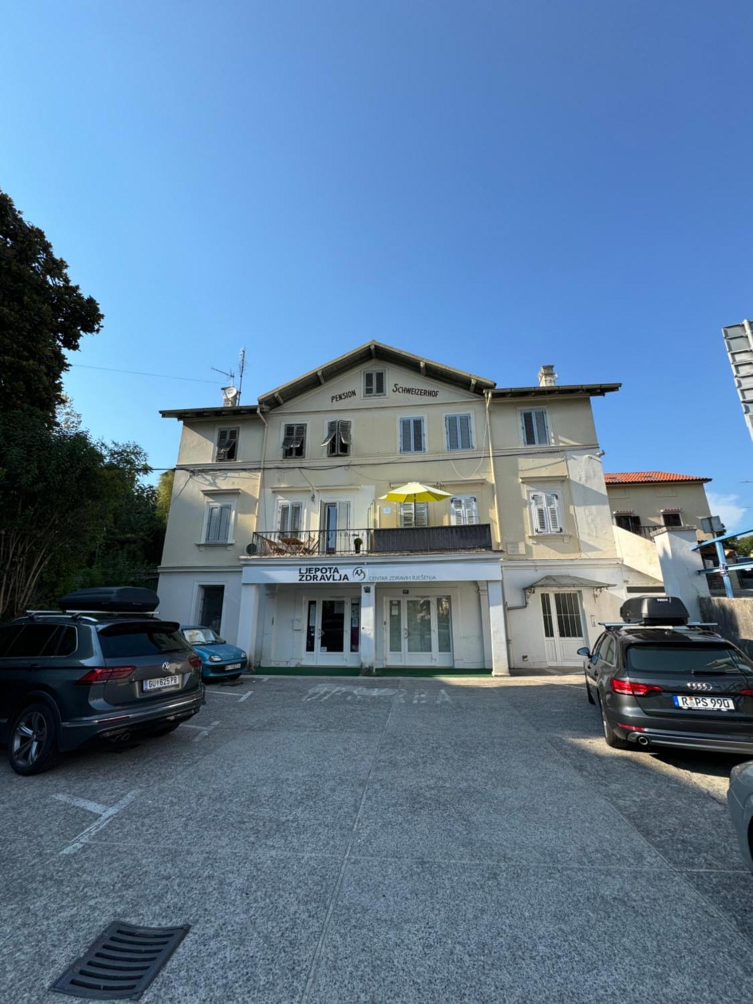 Central Apartment Agatha Opatija Exteriör bild